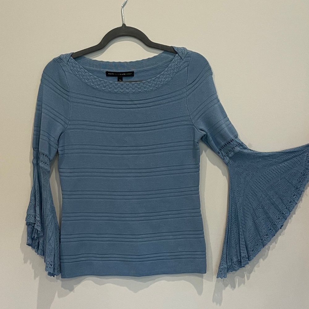 White House Black Market Blue Lace Bell Sleeve Sweater Size XS